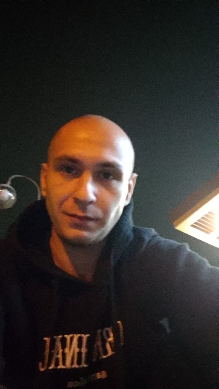  46774643  , 30 ,    