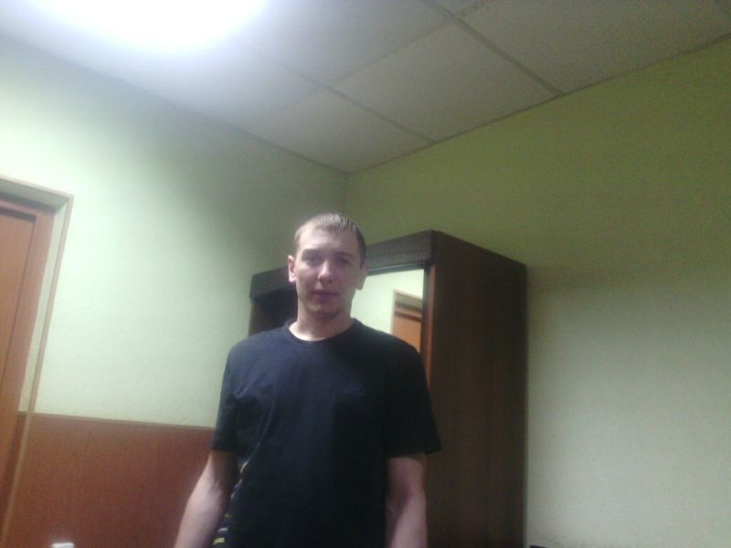  ,   Egor, 33 ,   