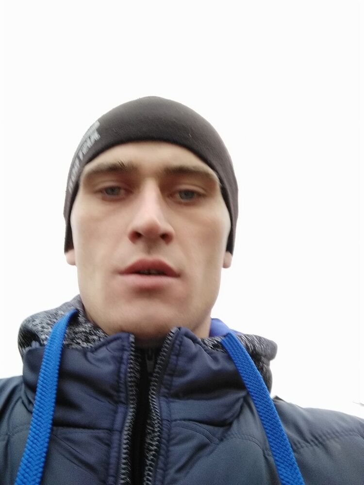  14442323  Vlad, 38 ,    