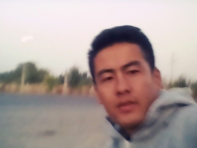  ,   Miki, 32 ,  