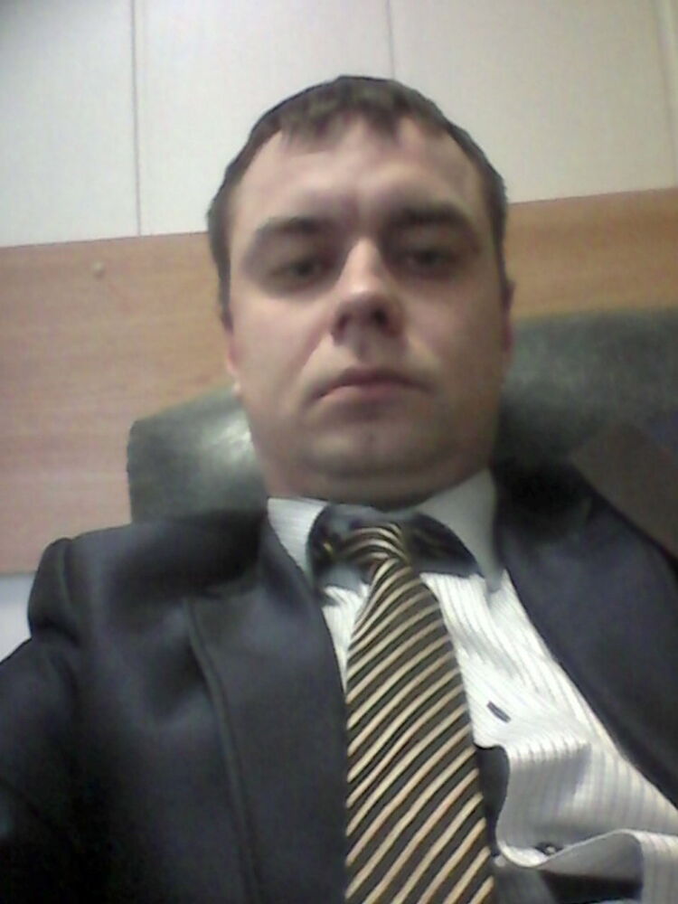  6048093  Artem, 42 ,    