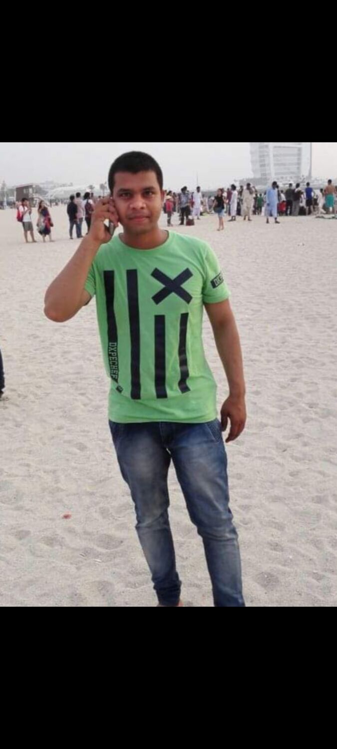  47164723  Waseem Ahmad, 38 ,    Bombay