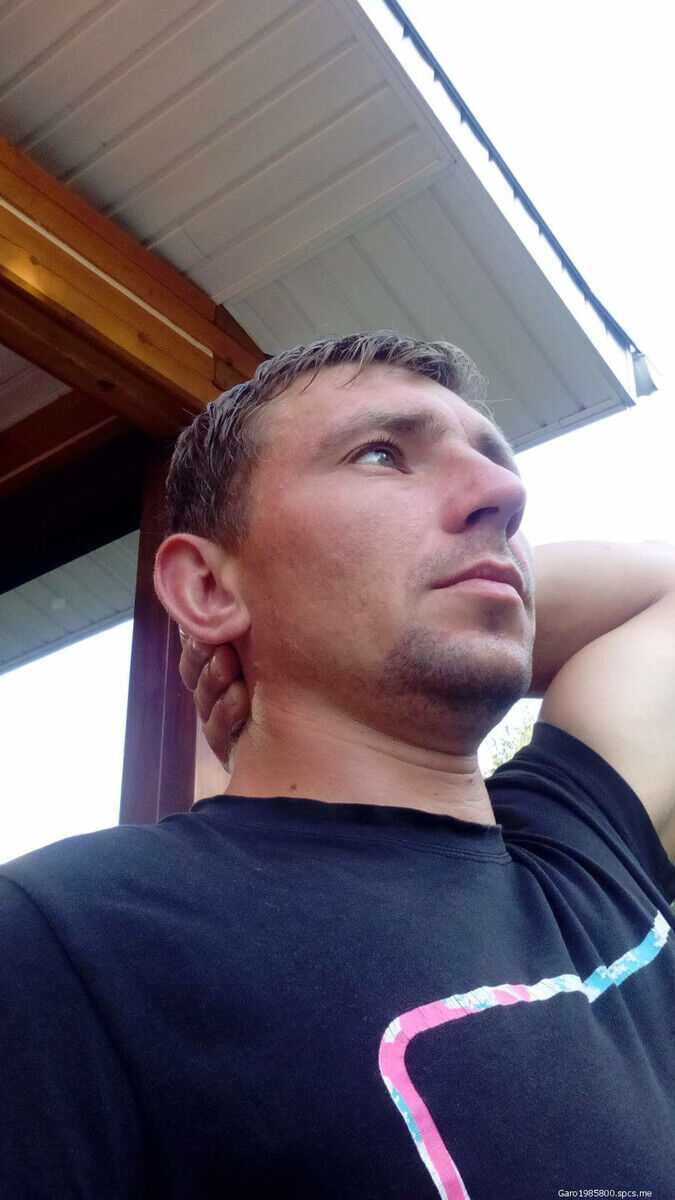  20872583  Vitek, 39 ,    