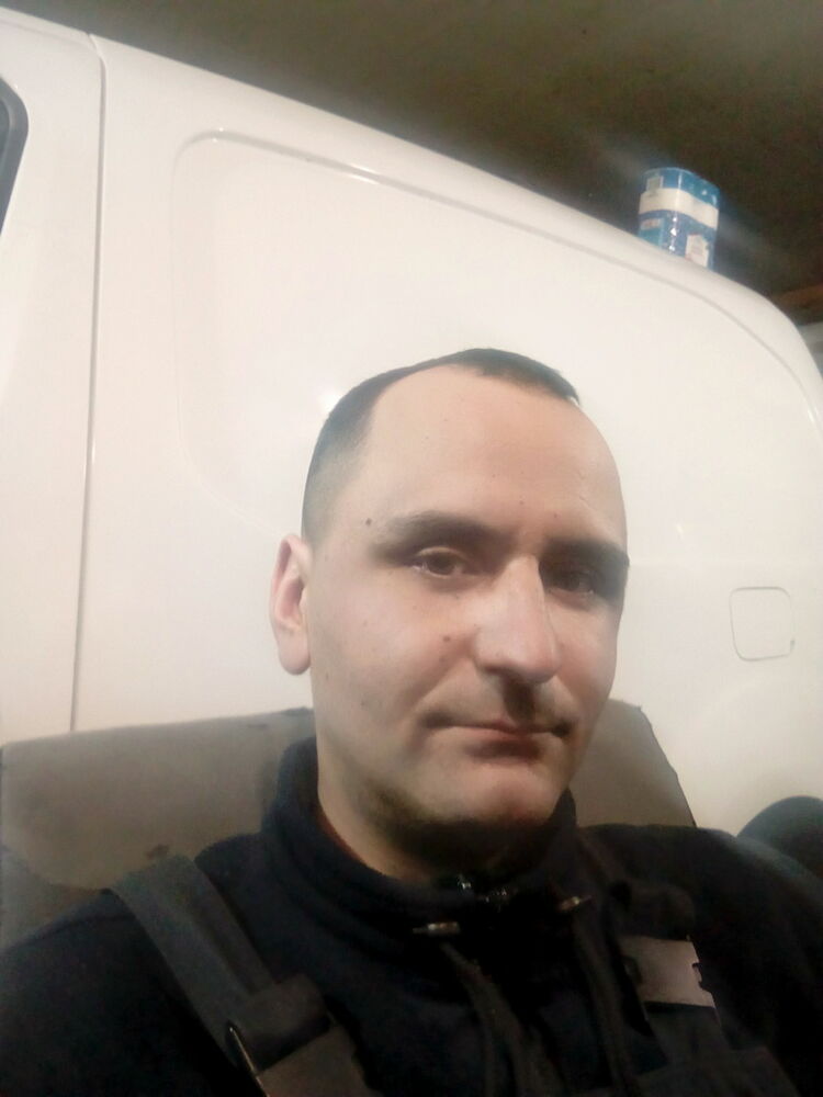  15185973  , 43 ,    