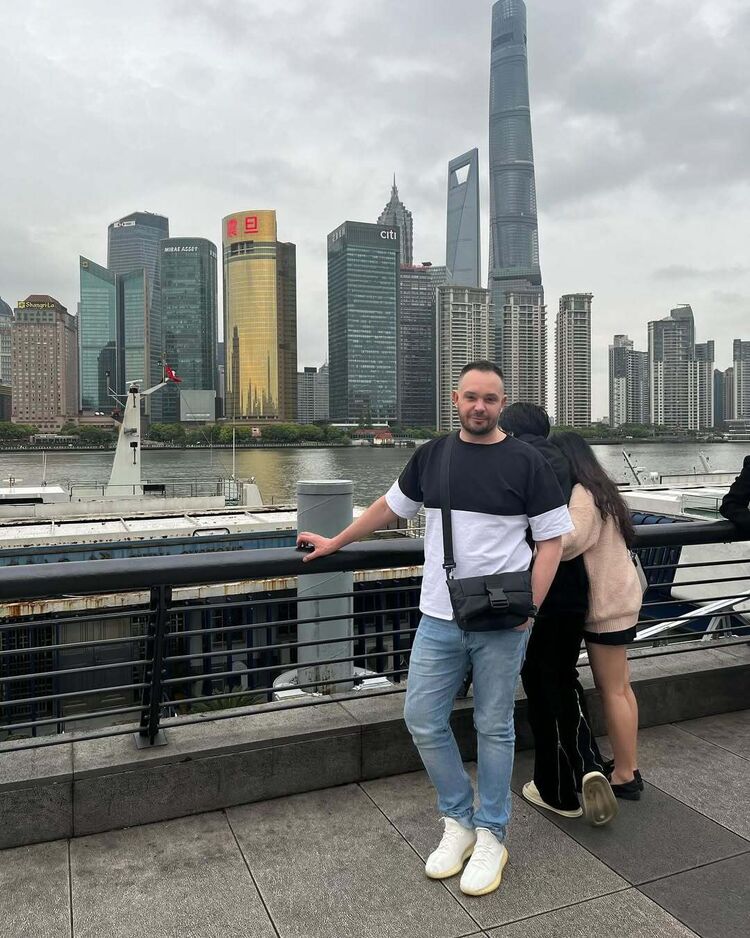  --,   , 38 ,   c 