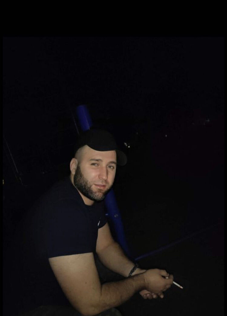  37714653  , 37 ,    -