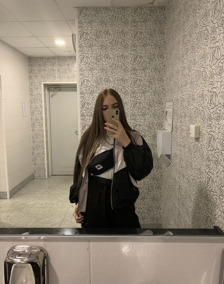  38234933  , 30 ,    -