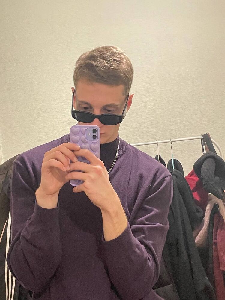  -,   , 24 ,   ,   