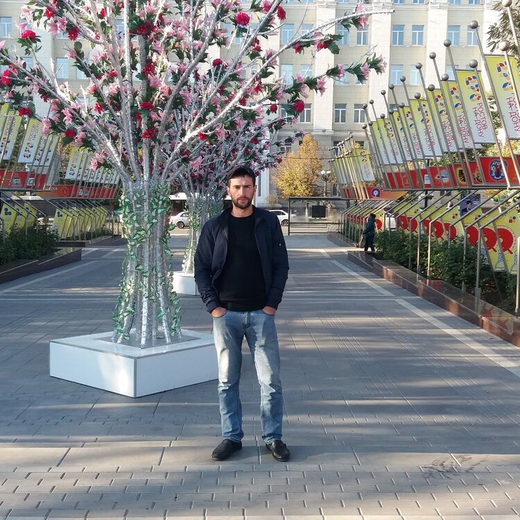 ���� 17633893 ������� �����, 37 ���, ���� ���������� � �������-��-����