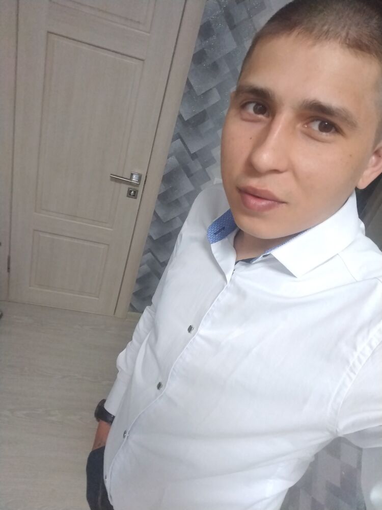  37954023  , 33 ,    