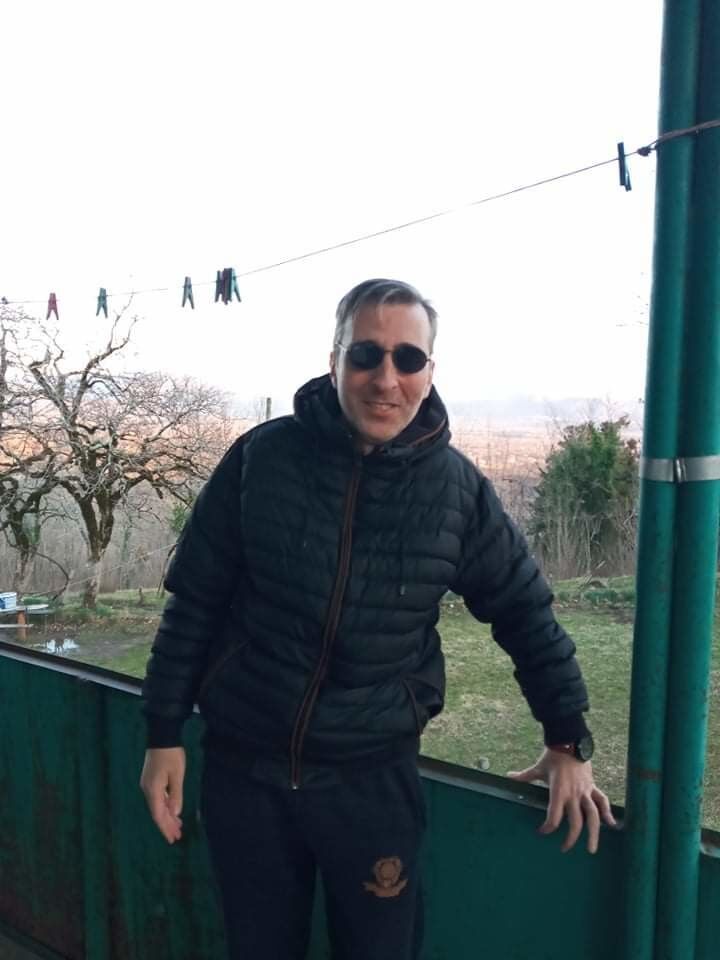  ,   Mixeil, 49 ,   ,   , c 