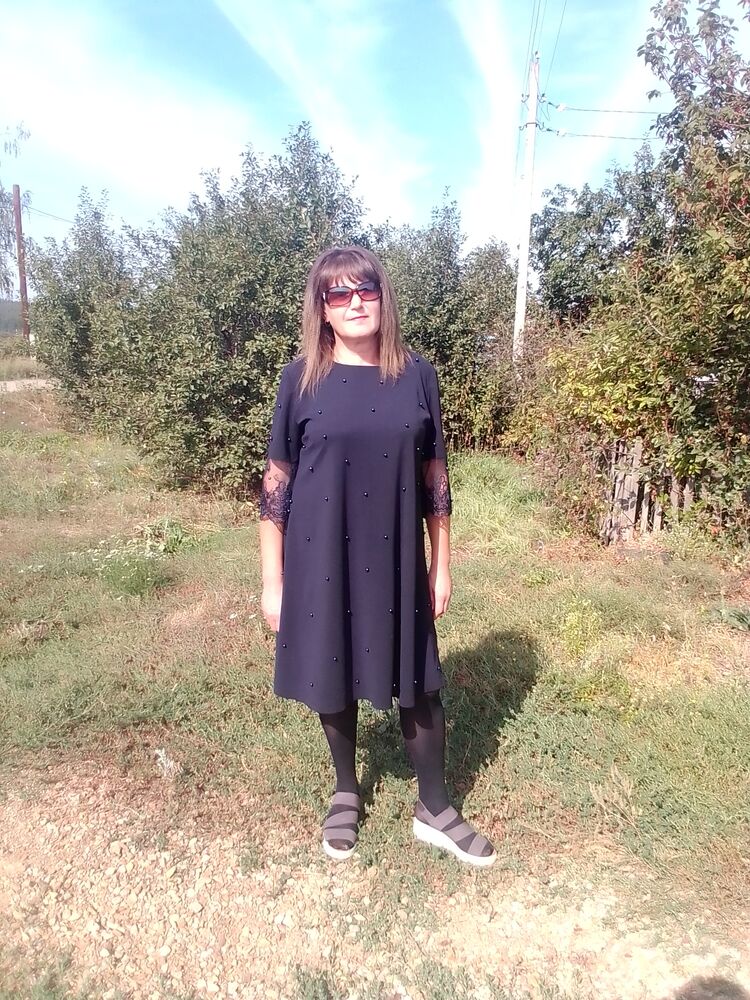  29271893  Larisa, 50 ,    