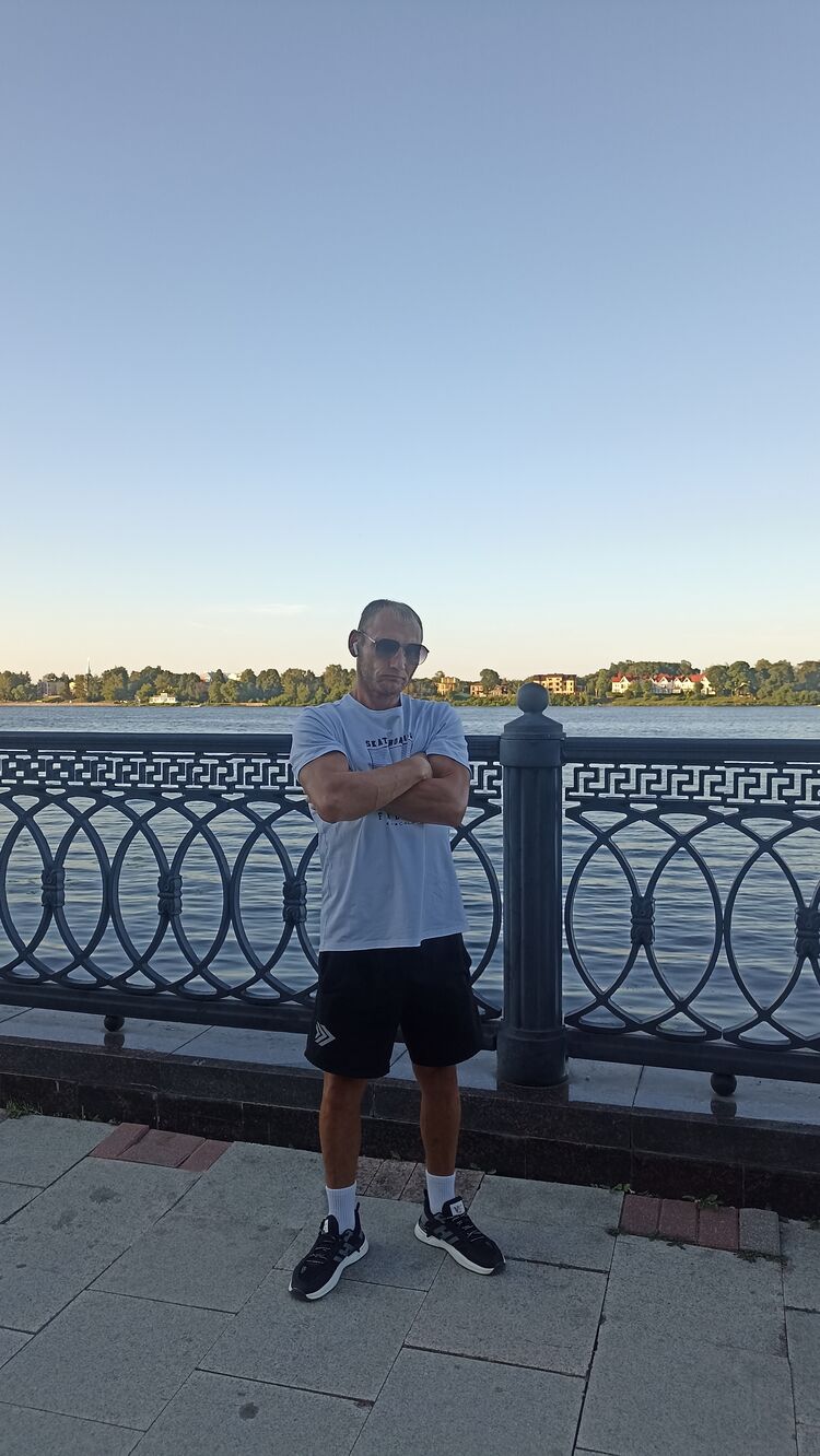  44666273  Andrey, 44 ,    