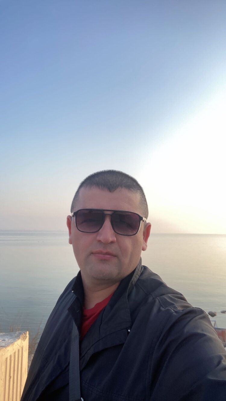  50232943  , 41 ,    