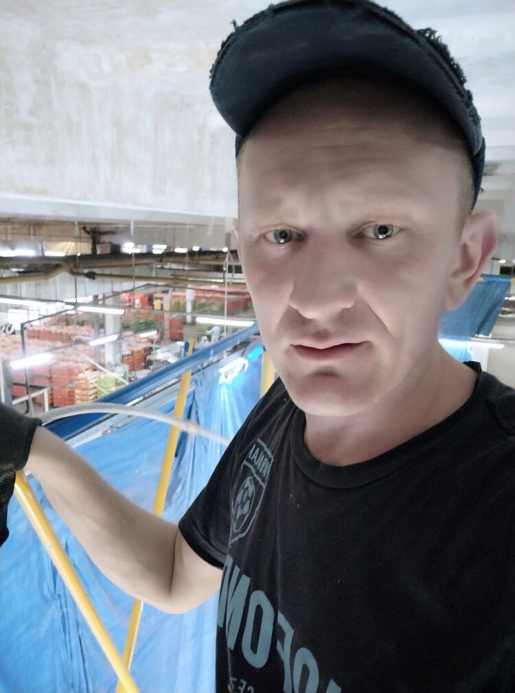  44276903  Aleksandr, 41 ,    