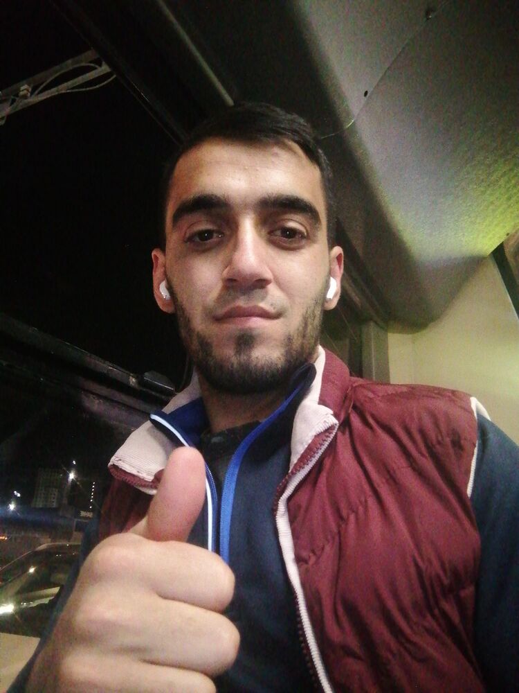  38086283  , 35 ,    -