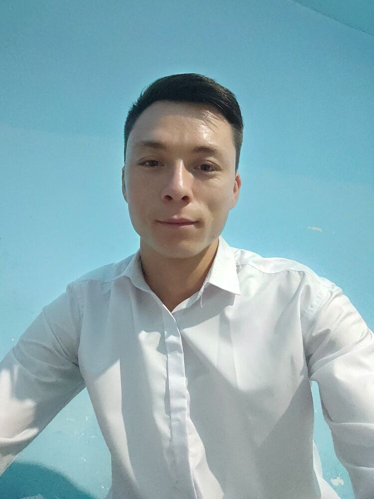  51348763  Fazliddin, 25 ,    