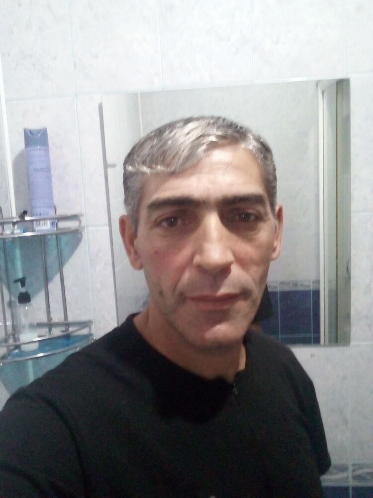  ,   Ruslan, 40 ,   ,   
