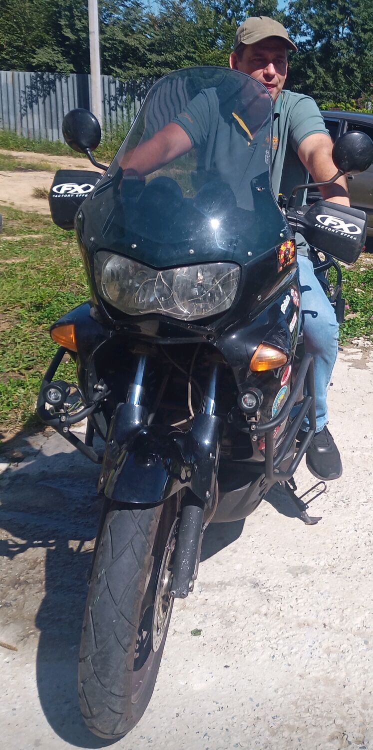  46067873  , 52 ,    