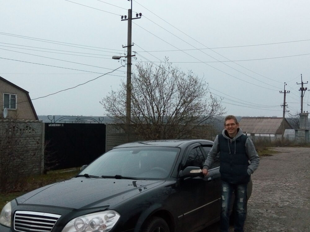  8502073  Vlad, 57 ,    