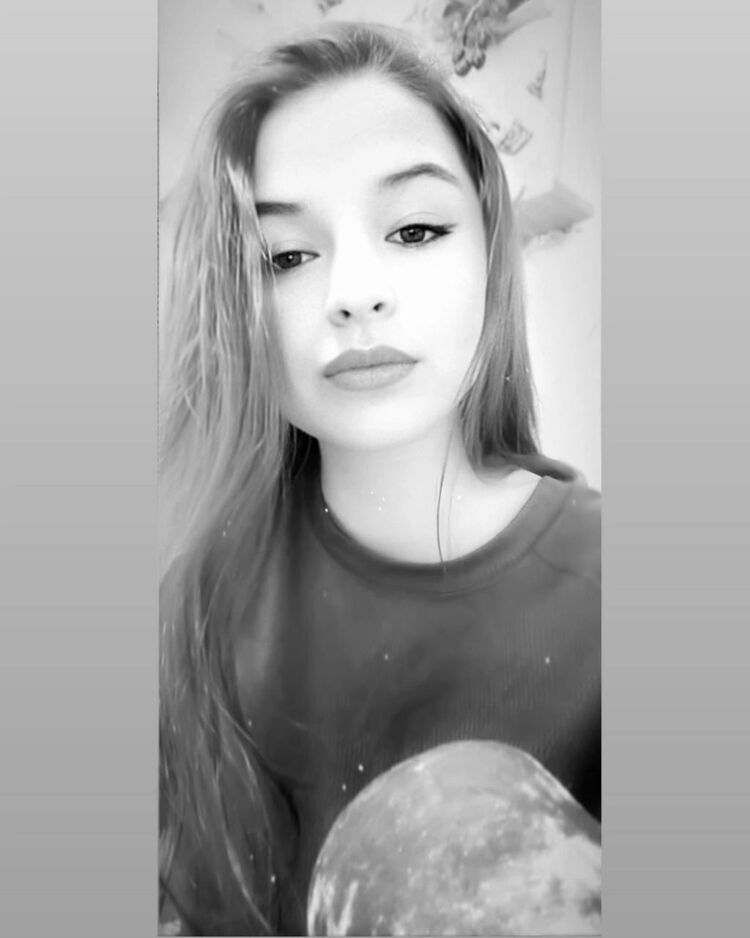  35794063  , 26 ,    -