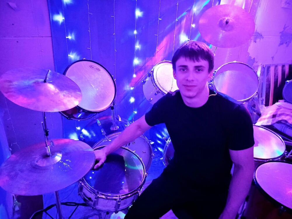  ,   Alex, 33 ,   ,   