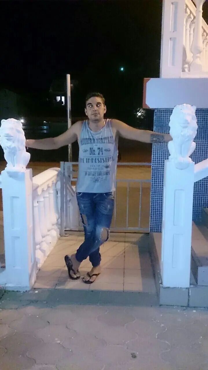  49408053  , 33 ,     
