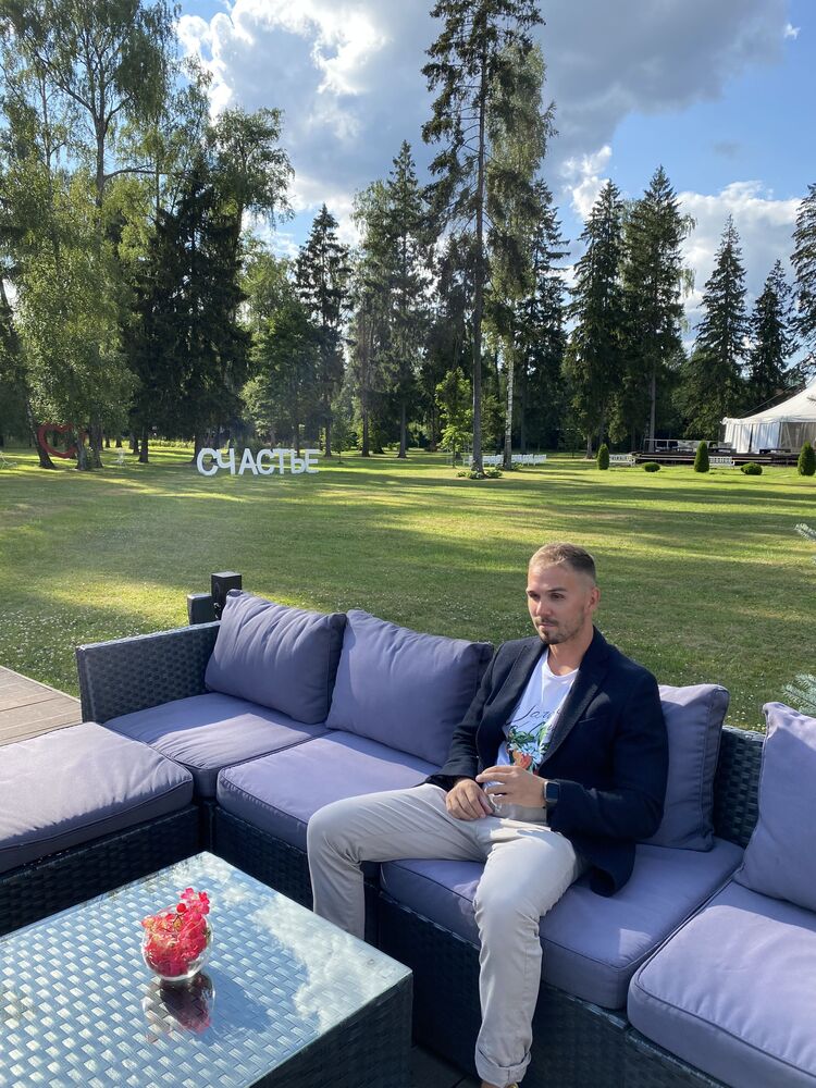  26775653  Alex, 34 ,    