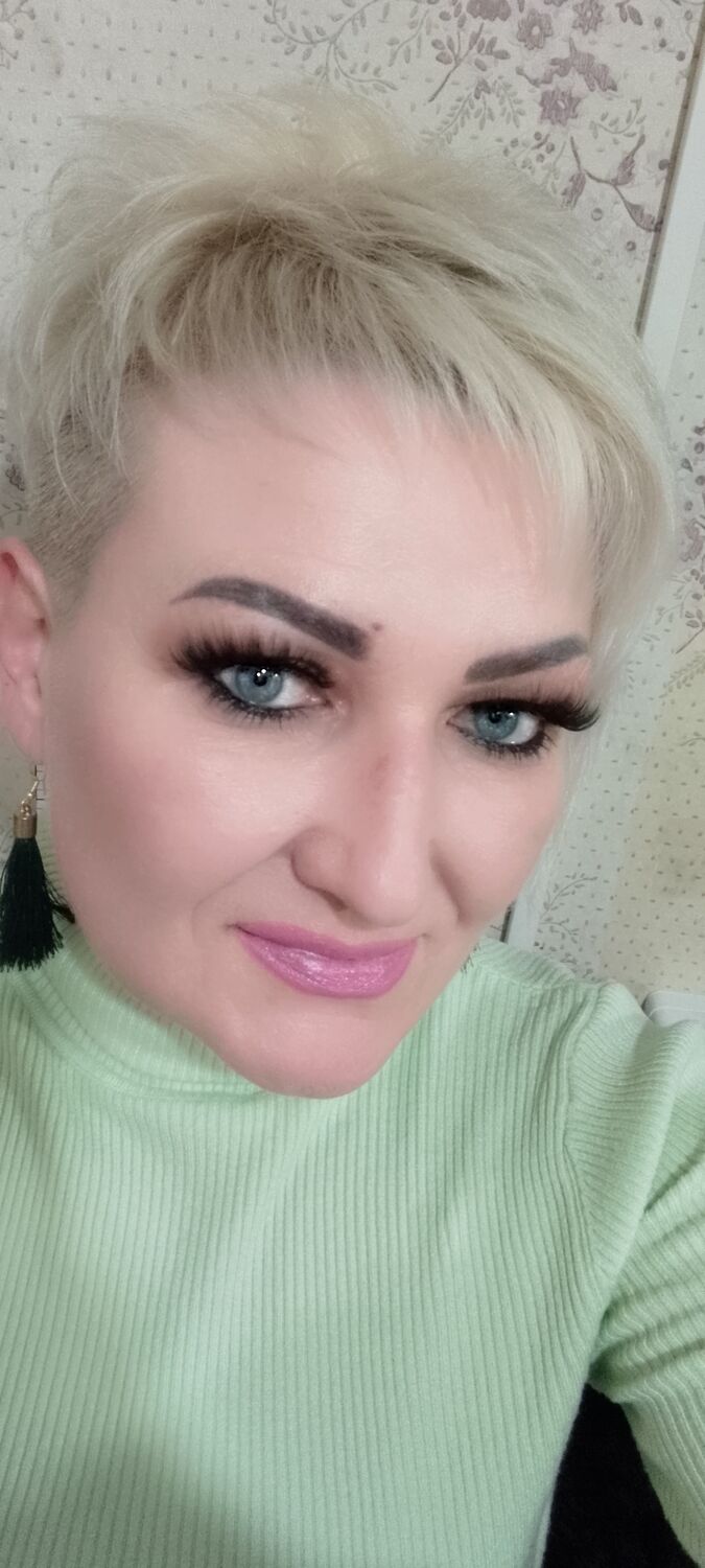  54011683  Natali, 44 ,    