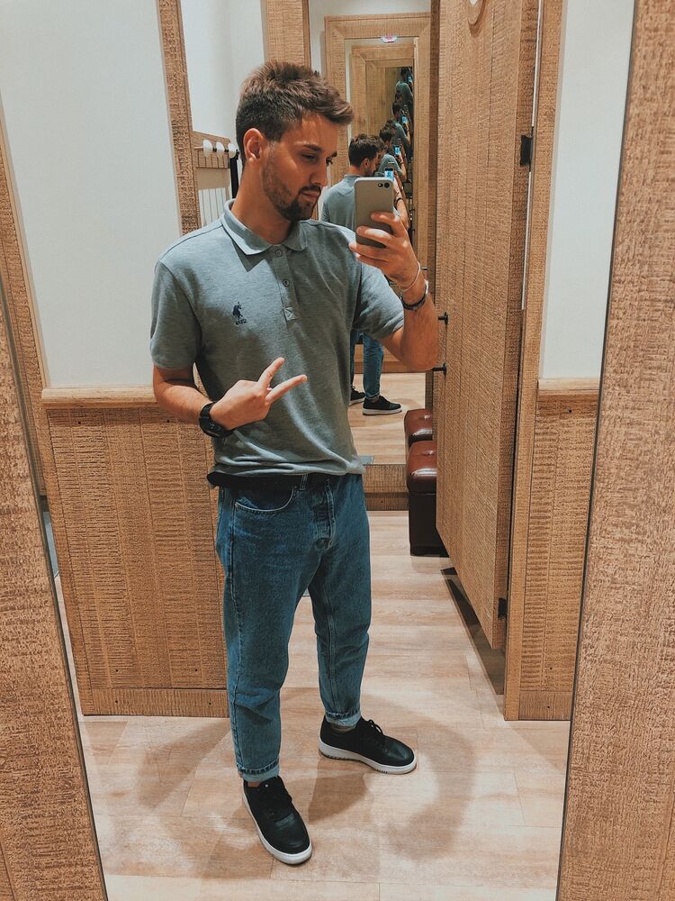  26112293  , 28 ,     