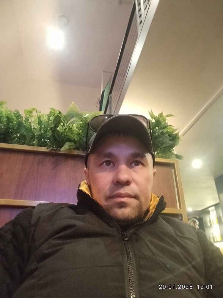  49382973  , 35 ,    