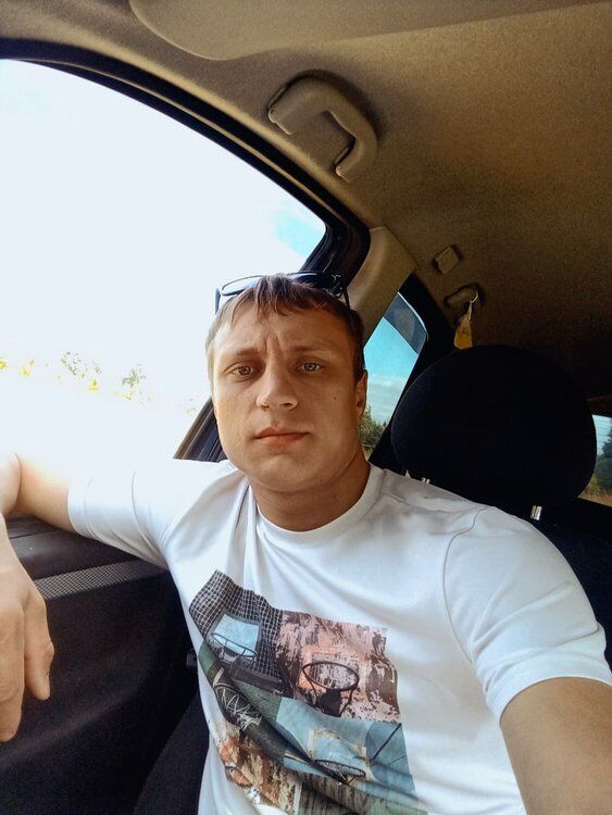  ,   Ruslan, 32 ,   ,   , c , 