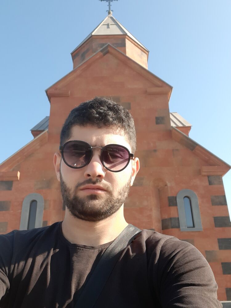  27799043  TARON, 31 ,    