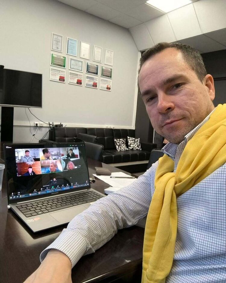 ���� 50046923 ������� A��������, 43 ����, ���� ���������� � �����