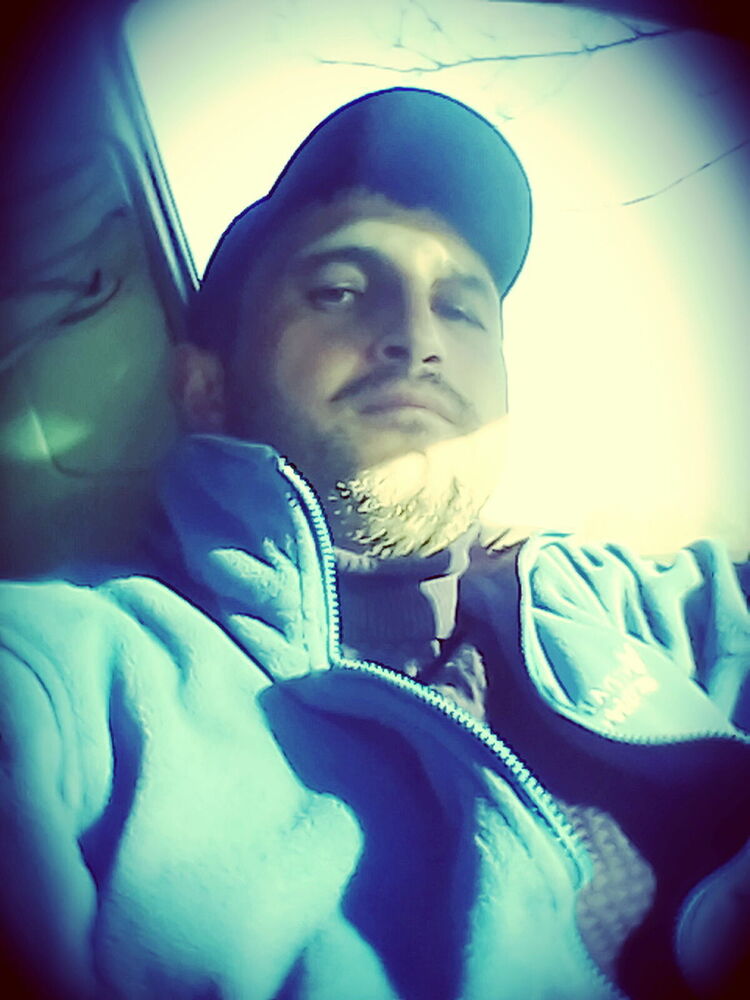  ,   Ruslan, 40 ,   ,   , c , 