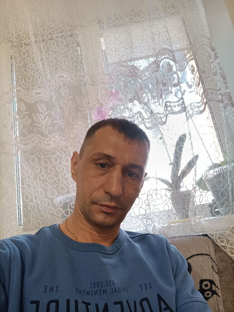  50474763  , 42 ,    