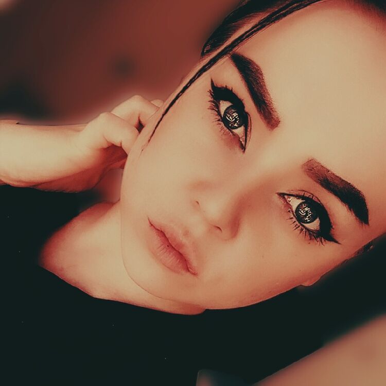  52729443  , 27 ,    -