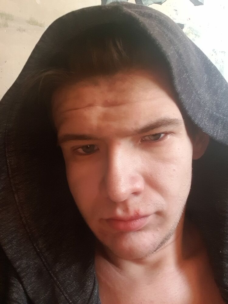  18652883  , 26 ,    