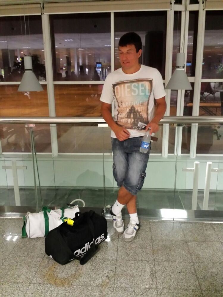  ,   Dimon, 37 ,   ,   , c 