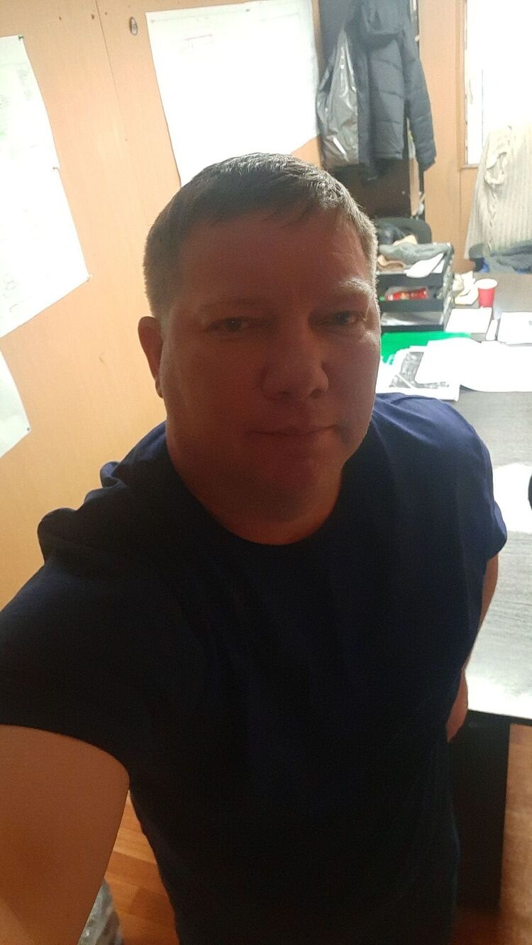  48097193  , 44 ,    