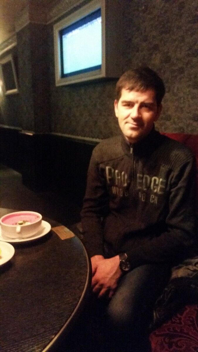  ,   Kestutis, 44 ,   ,   , c , 