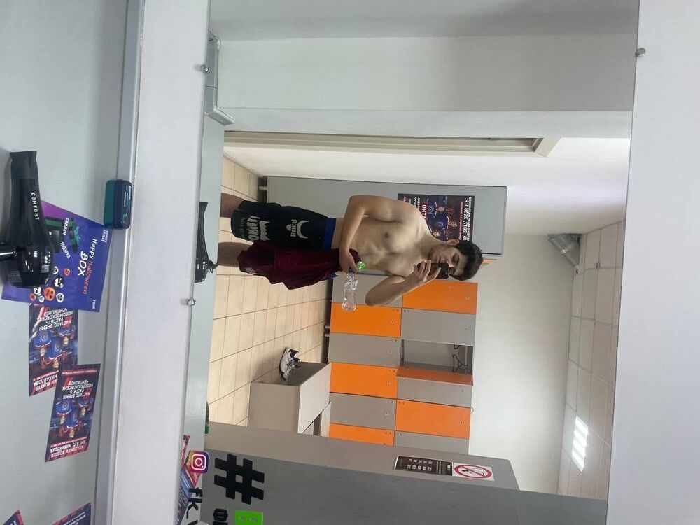  38504233  , 24 ,    