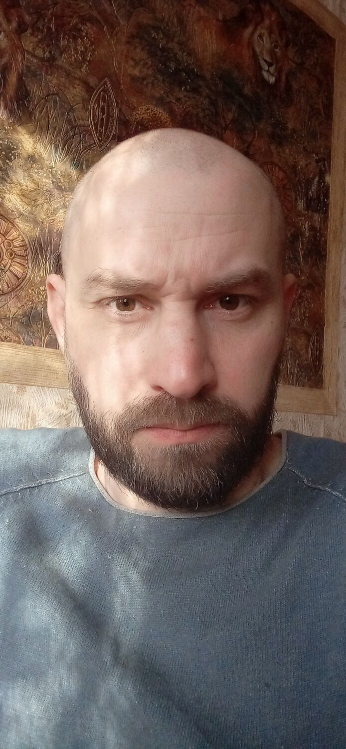  25888793  , 44 ,    