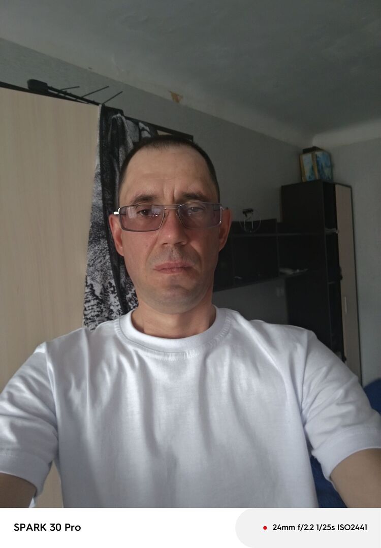  52918423  , 43 ,    