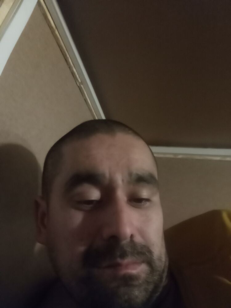 40182313  , 34 ,     