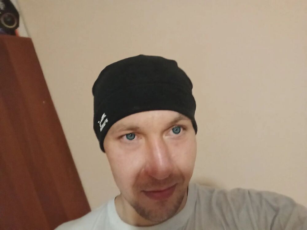  49453733  , 34 ,    