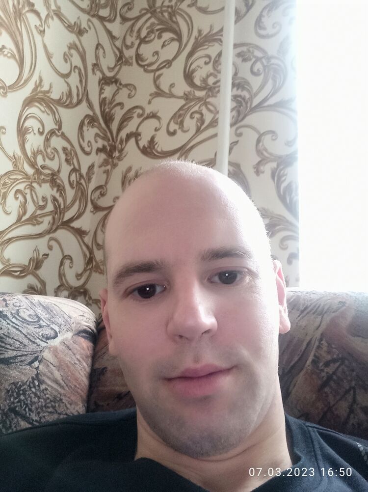  33023163  Twerdochkleb, 41 ,    