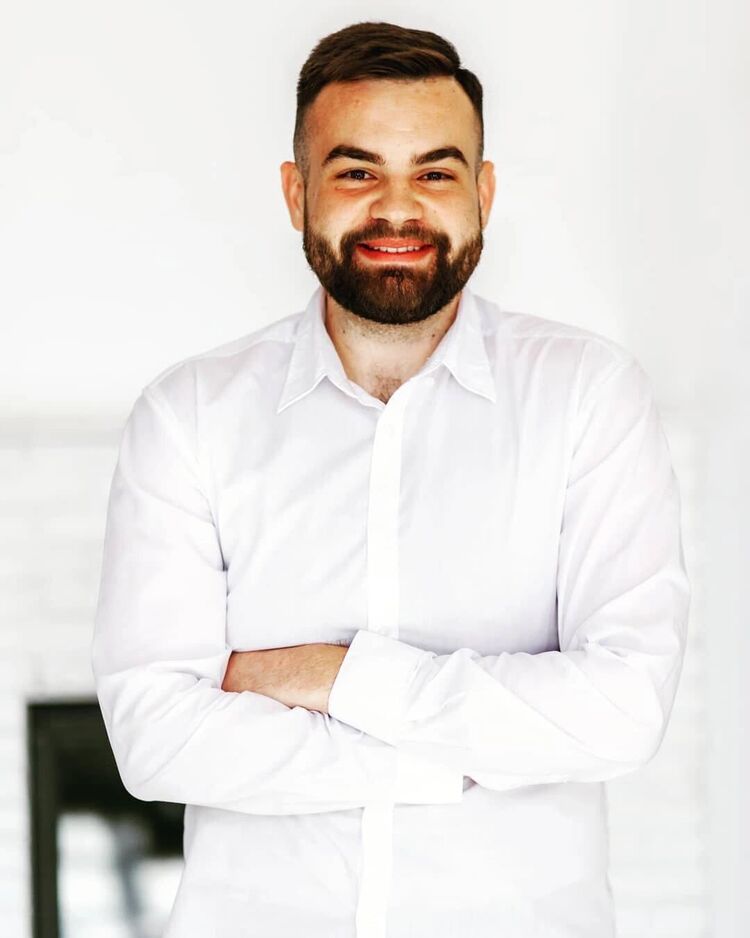 ���� 37848523 ������� ��������, 28 ���, ���� ���������� � ����������