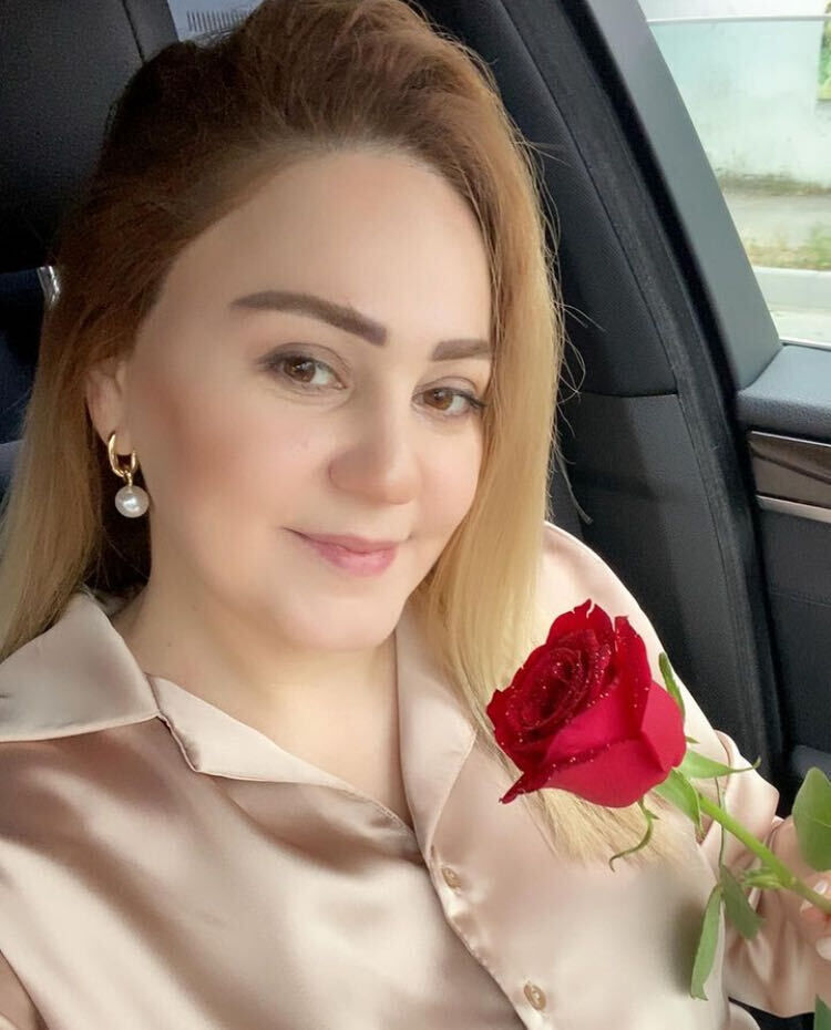  46784053  Amelia, 46 ,    Archbold