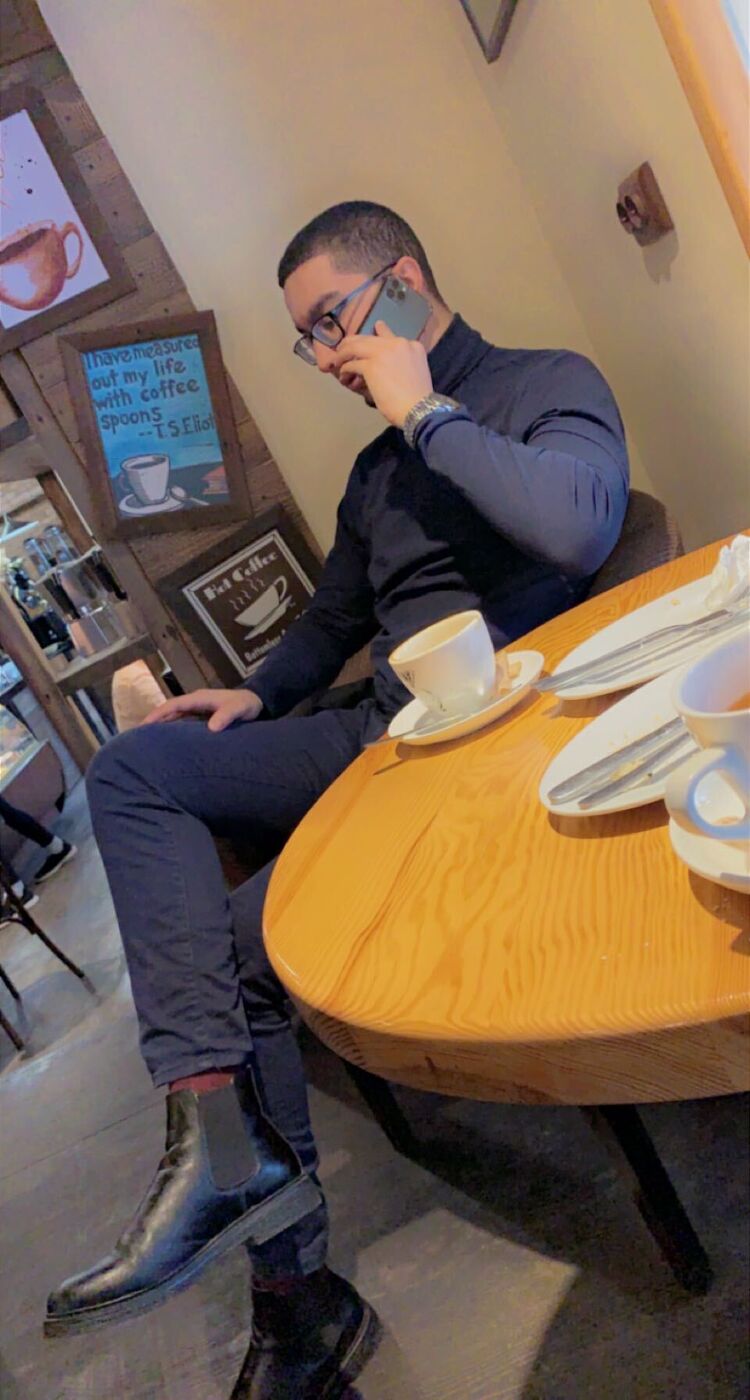 ���������� ������, ���� ������� Younes, 27 ���, ������������ ��� ������, ����� � ���������